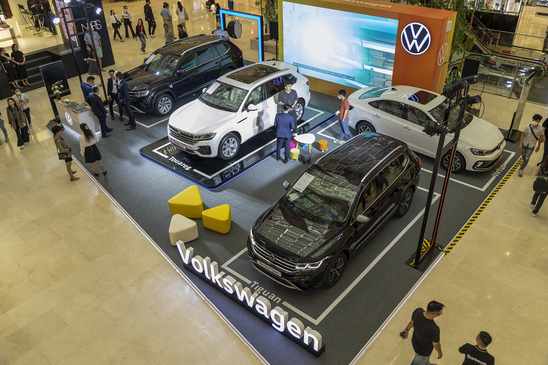 Nhìn lại triển lãm #LetsExploreTheNewVolkswagen @TTTMSaigonCentre
